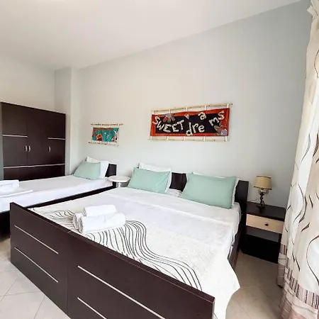 Apartment Afordable With Free Parking Durres