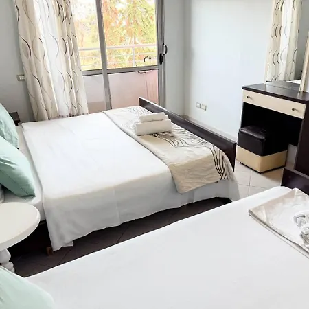 Apartment Afordable With Free Parking
